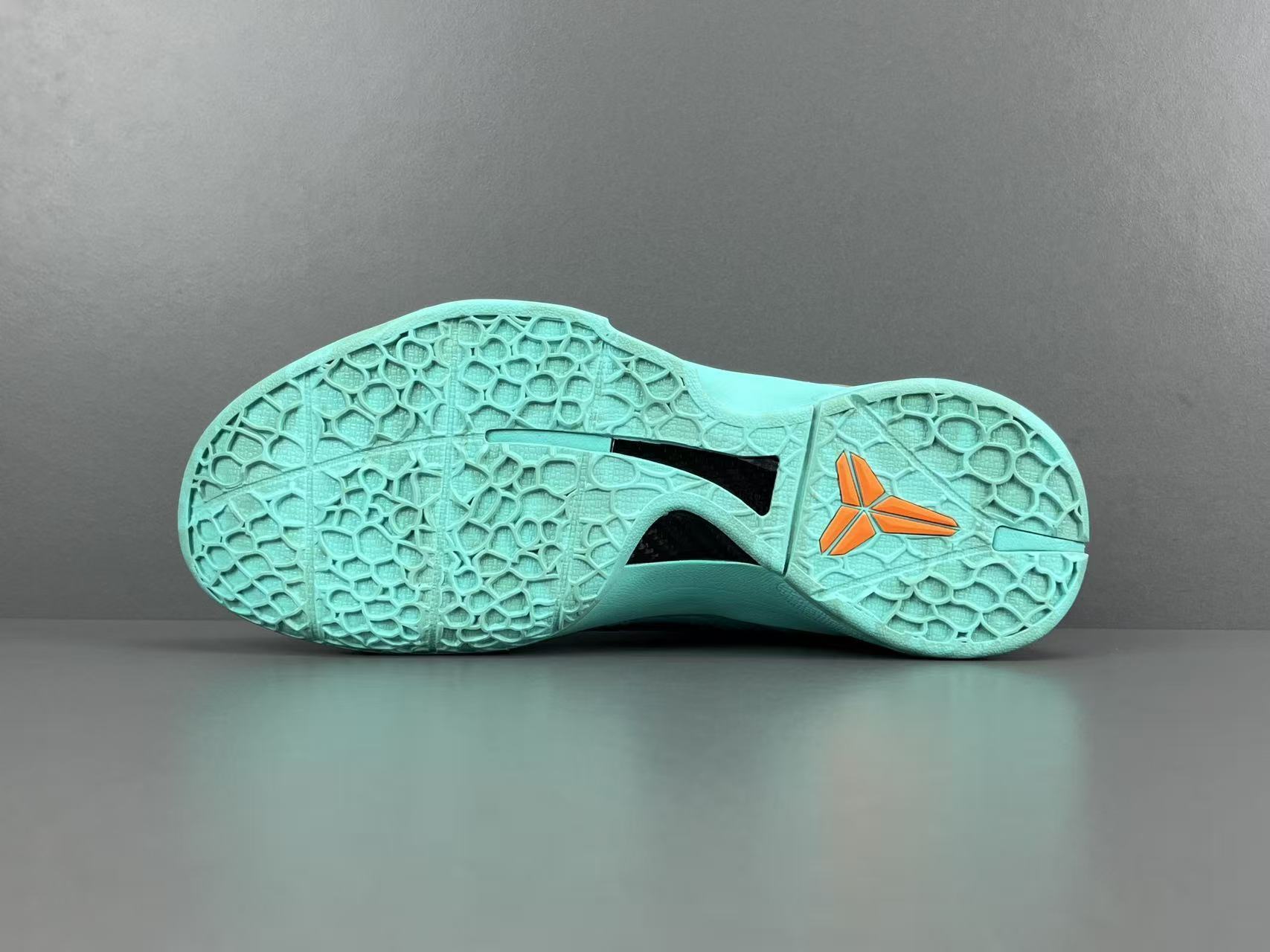 Nike Kobe 6 Protro 'Statue of Libert'