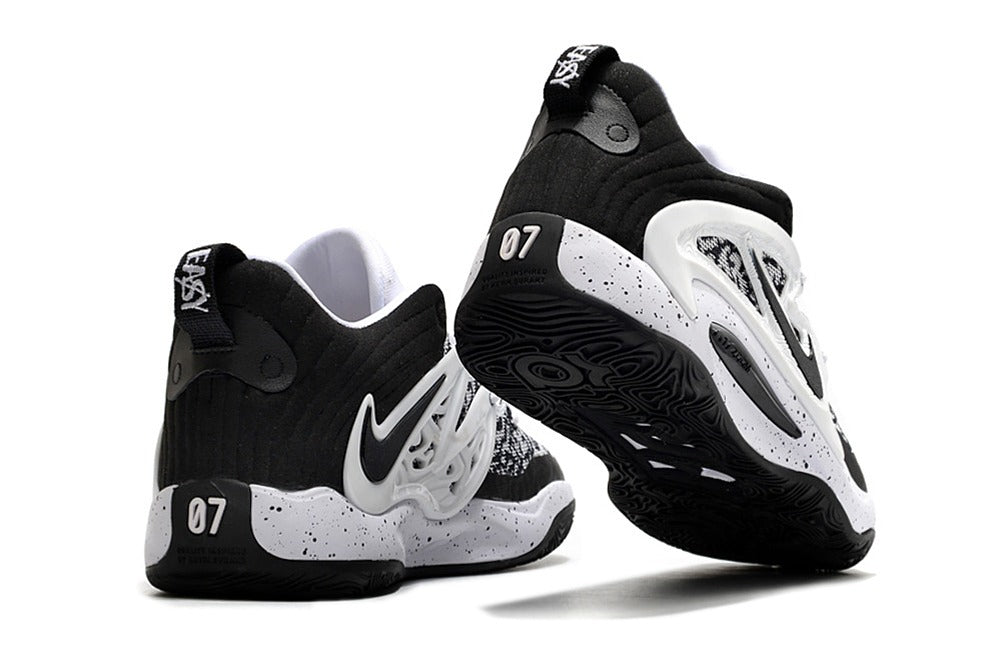 Nike KD 15 'Black/White'