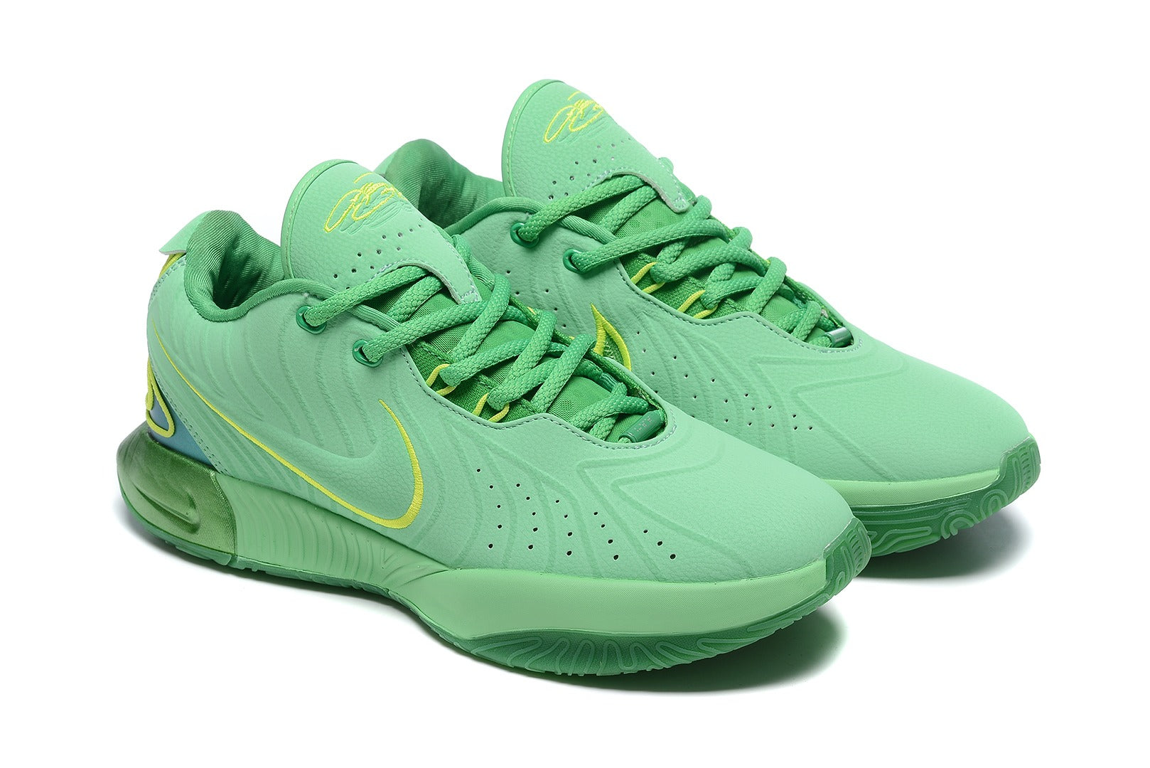 Nike LeBron 21 'Green'