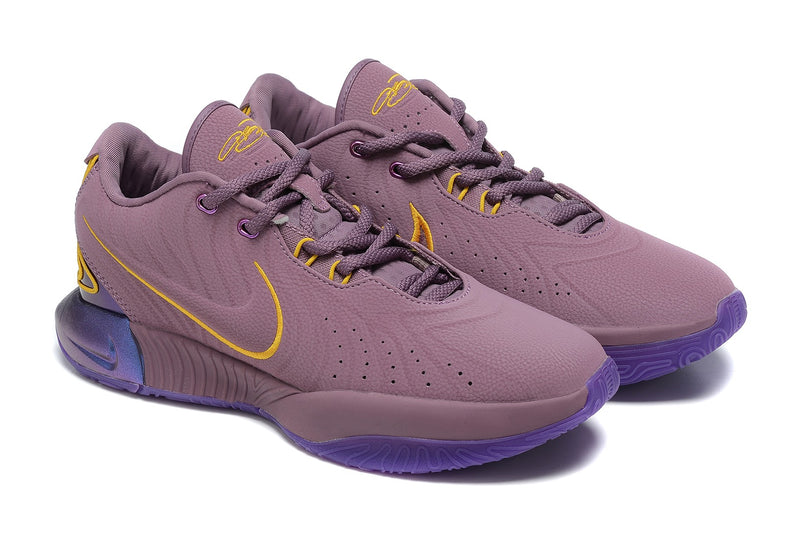 Nike LeBron 21 'Violet Dust'
