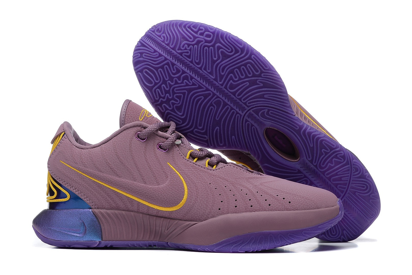 Nike LeBron 21 'Violet Dust'