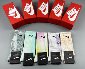 Kit de Meias Cano alto Nike  com 5 Pares